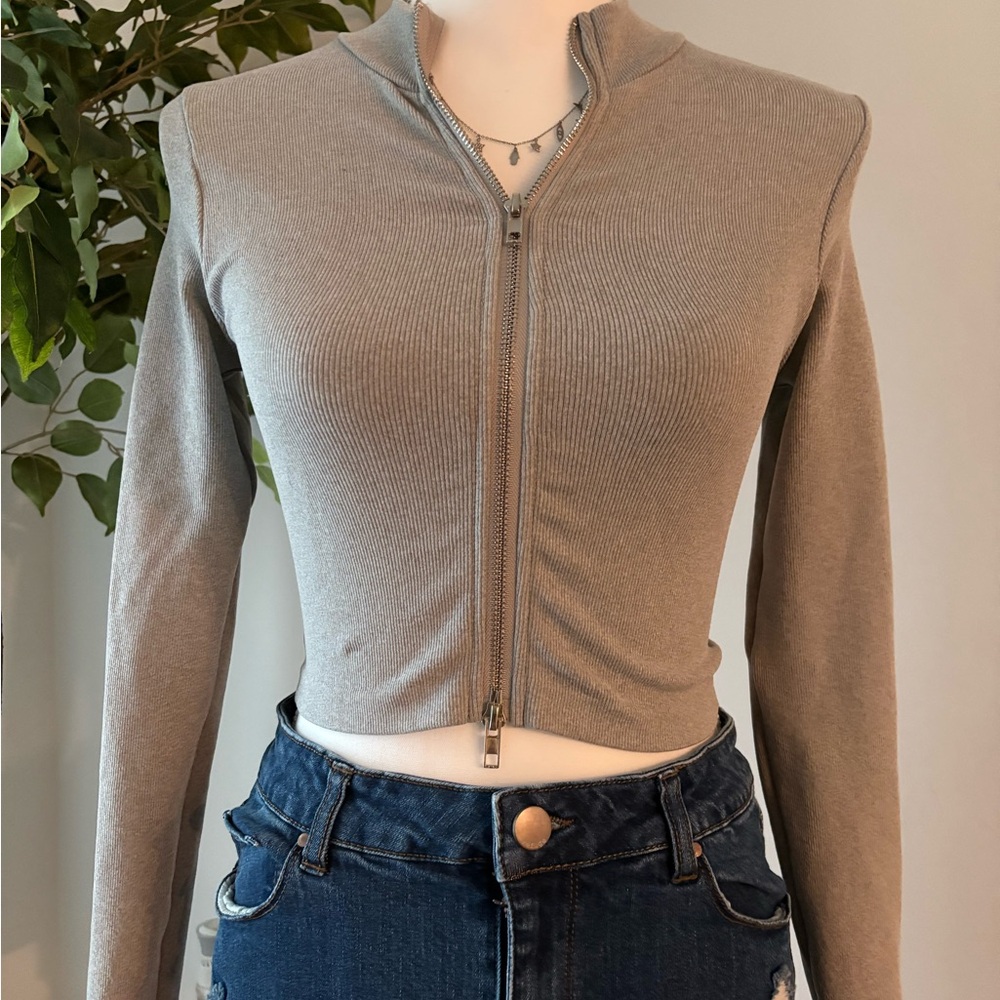 Gray Zip-Up Ribbed Women's Top